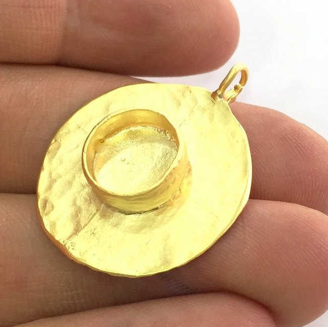 Gold Plated Brass Mountings ,  Blanks   (10 mm blank) G5839