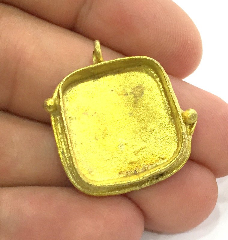 Raw Brass  Bezel Settings, (20mm blank) Cabochon Base,Mountings G3718