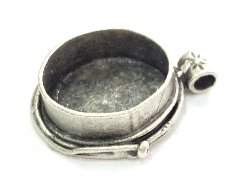 Antique Silver Plated Brass  Mountings , Blanks 32x30 mm (20 mm blank) G3811