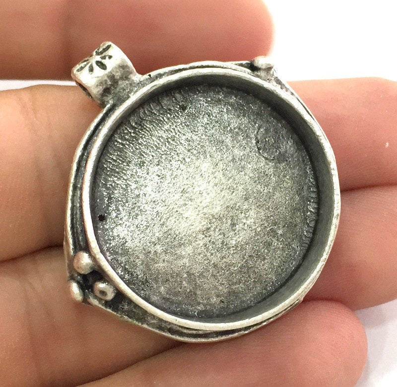 Antique Silver Plated Brass  Mountings , Blanks  (30mm blank) G5912