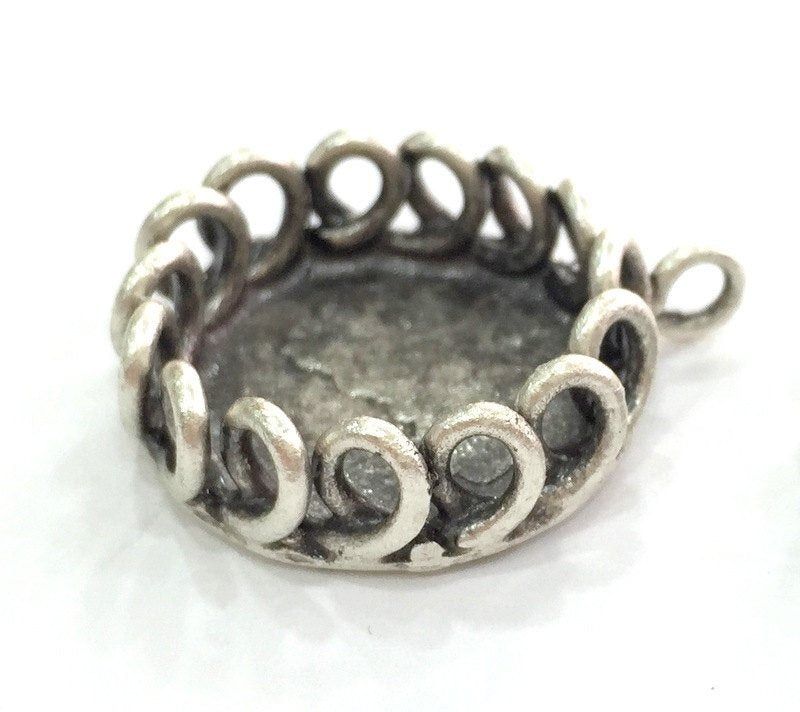 Antique Silver Plated Brass  Mountings , Blanks 32x22 mm (20 mm blank) G3817