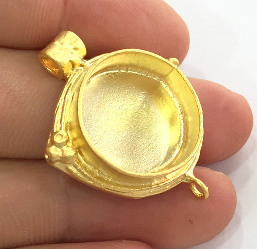 Gold Plated Brass Mountings ,  Blanks  38x29 mm (20 mm blank) G3832