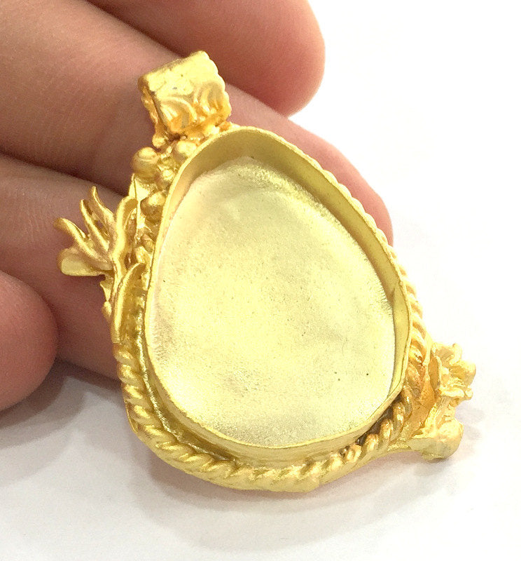 Gold Plated Brass Mountings ,  Blanks  44x30 mm (30x22 mm blank) G3833