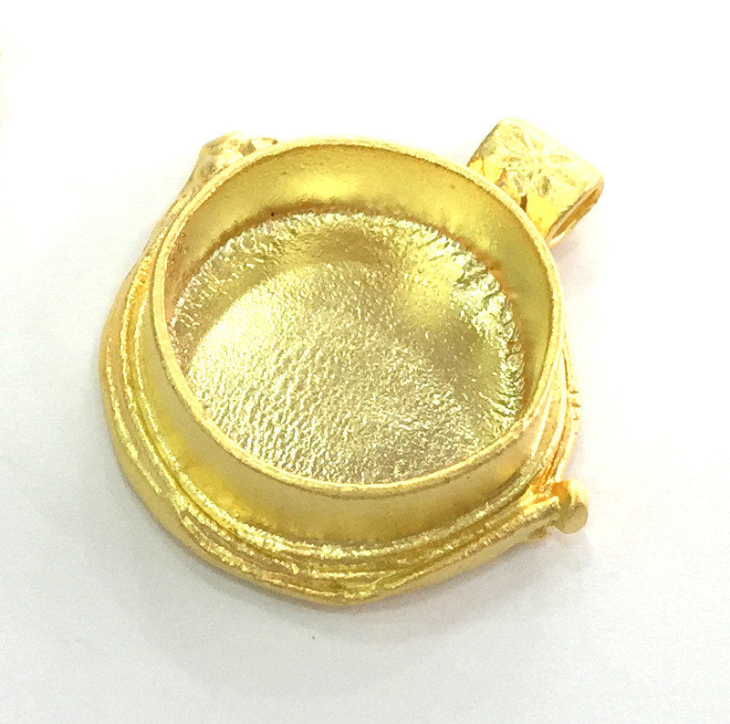 Gold Plated Brass Mountings ,  Blanks  34x24 mm (20 mm blank) G3839
