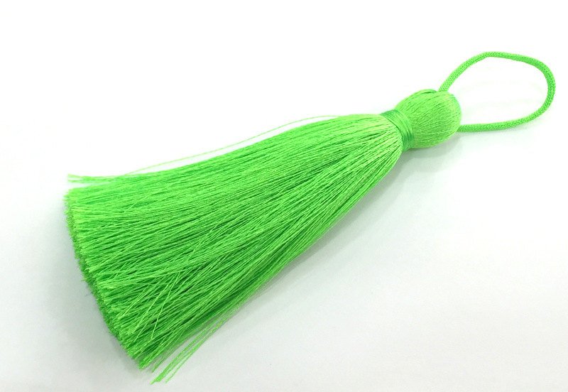 Lime Green Tassel ,   Large Thick  113 mm - 4.4 inches   G3885