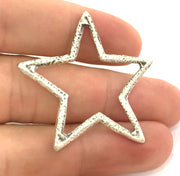 2 Star Pendants , Antique Silver Plated Metal 40 mm   G3957