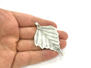 Silver Pendant Leaf Pendants , Antique Silver Plated Metal 66x42 mm   G3959