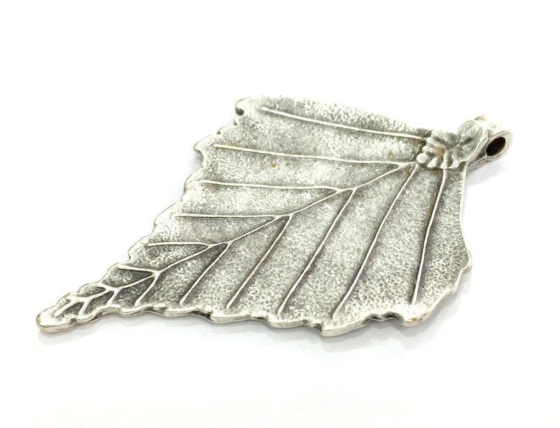 Silver Pendant Leaf Pendants , Antique Silver Plated Metal 66x42 mm   G3959