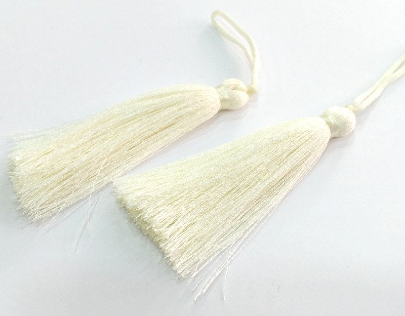 2 Cream Tassel (78 mm - 3 inches)  G9469