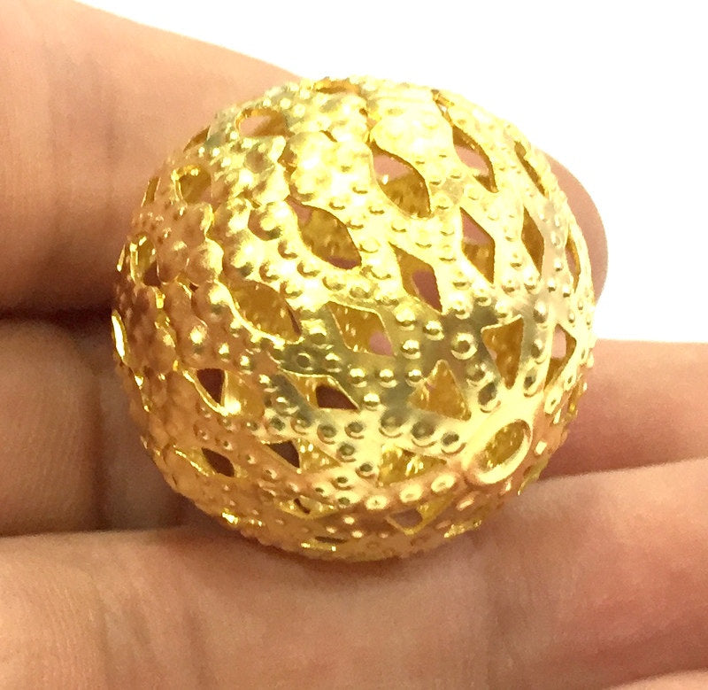 10 Pcs Gold Plated  Ball Beads  (30 mm) G4505