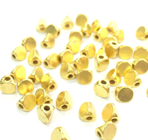 10 Gold Plated Metal Triangle Beads , 10 Pcs (5 mm)   G4512