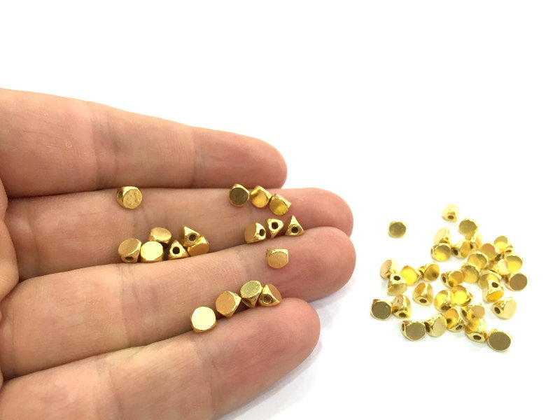 10 Gold Plated Metal Triangle Beads , 10 Pcs (5 mm)   G4512