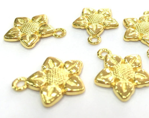 4 Pcs (15mm)  Flower Charms, Gold Plated Metal G4537