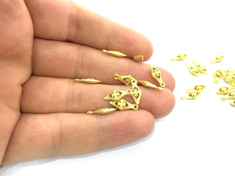 10 Pcs (14x6mm)  Gold Plated Metal Charms,  G4539