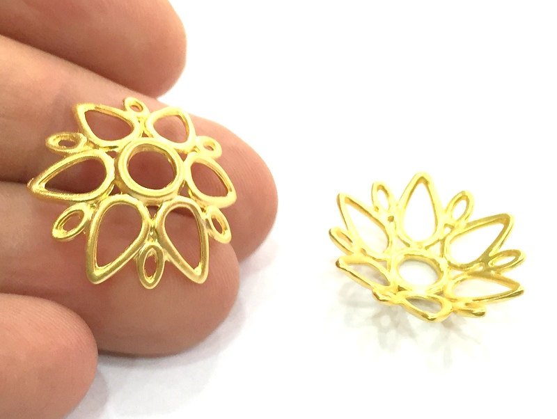4 Pcs (24mm) Gold Plated Large Caps  Findings  G4549