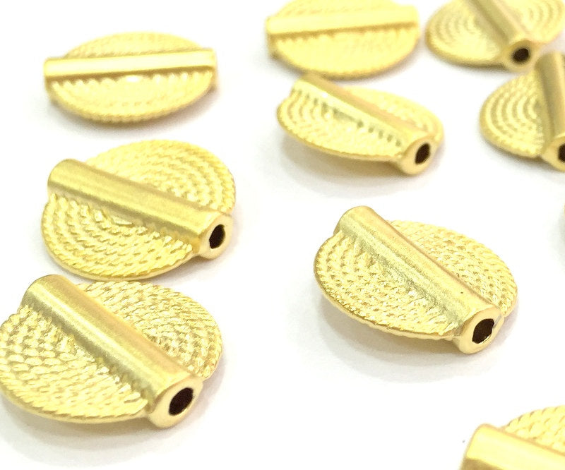 4 Gold Beads Gold Plated Metal Round Beads (15 mm) G4544
