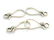 Silver Hook Clasp Findings , Antique Silver Plated Brass 4 Pcs (2 set) (26x11mm)  G4646
