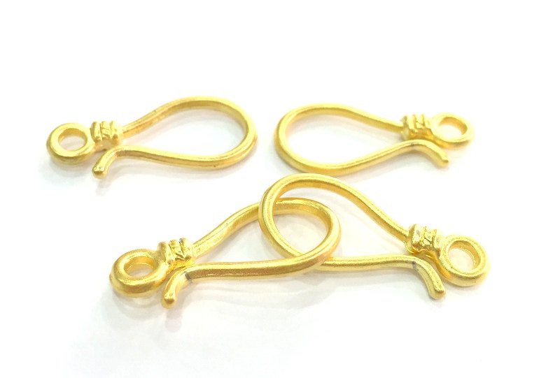 Gold Hook Clasp Findings 4 Pcs (2 sets) (24x12mm) , Gold Plated Brass  G4704