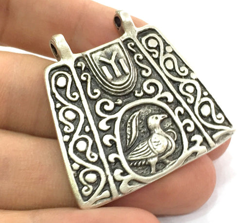 Patterned  Antique  Pendant (42x40mm) Antique Silver Plated Metal  G4715