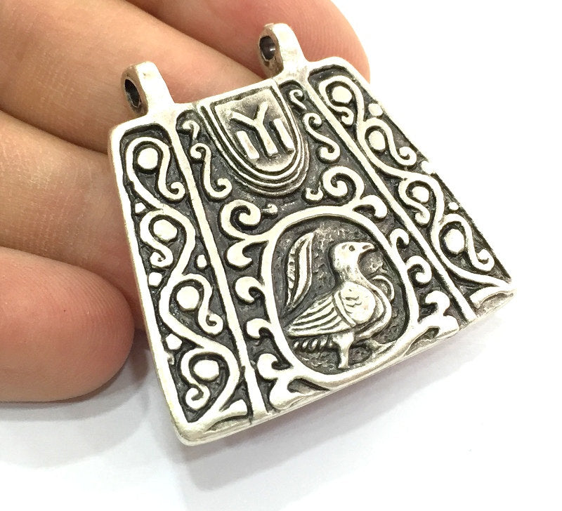 Patterned  Antique  Pendant (42x40mm) Antique Silver Plated Metal  G4715