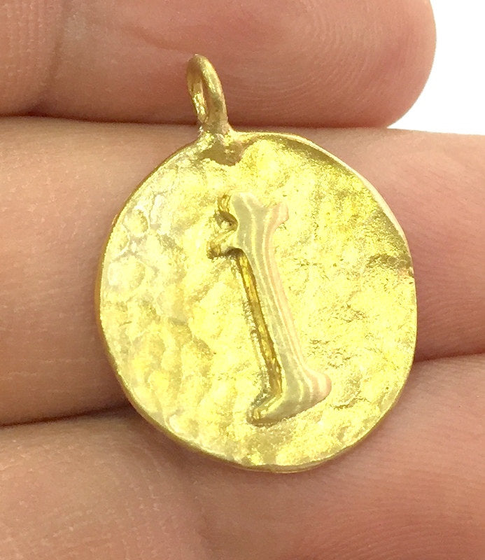 20mm Raw Brass i Charm  G4887