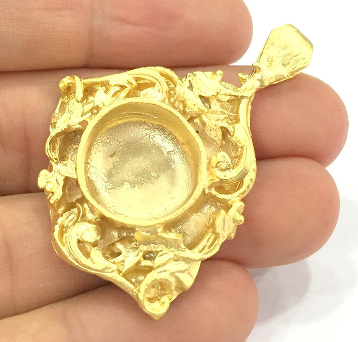 Pendant Blank Bezel Settings Base Blank Mountings Necklace Blank Cabochon Base Gold Plated Brass  (16 mm blank) G10050