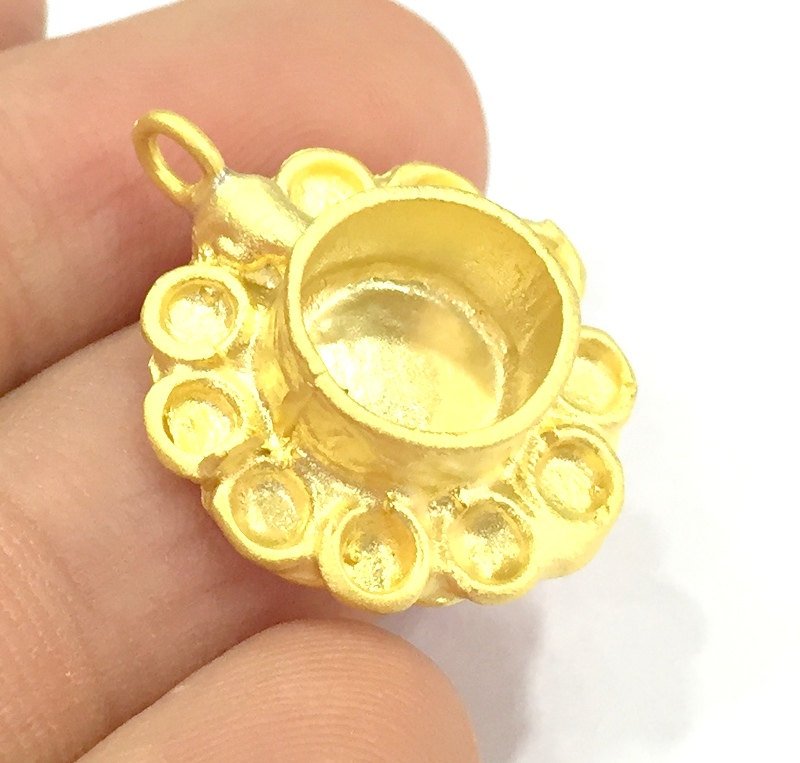 Pendant Blank Bezel Settings Base Blank Mountings Necklace Blank Cabochon Base Gold Plated Brass   (10 mm blank) G10047