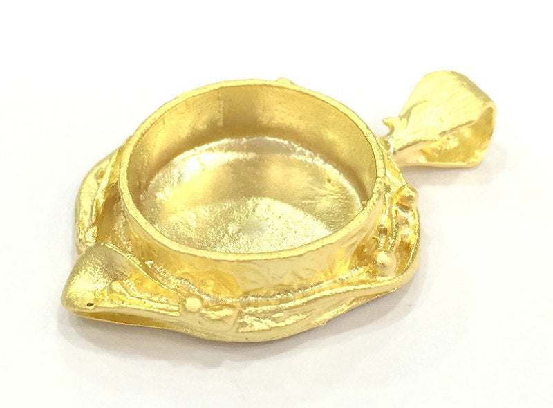 Gold Plated Brass Mountings ,  Blanks   (20 mm blank) G5530