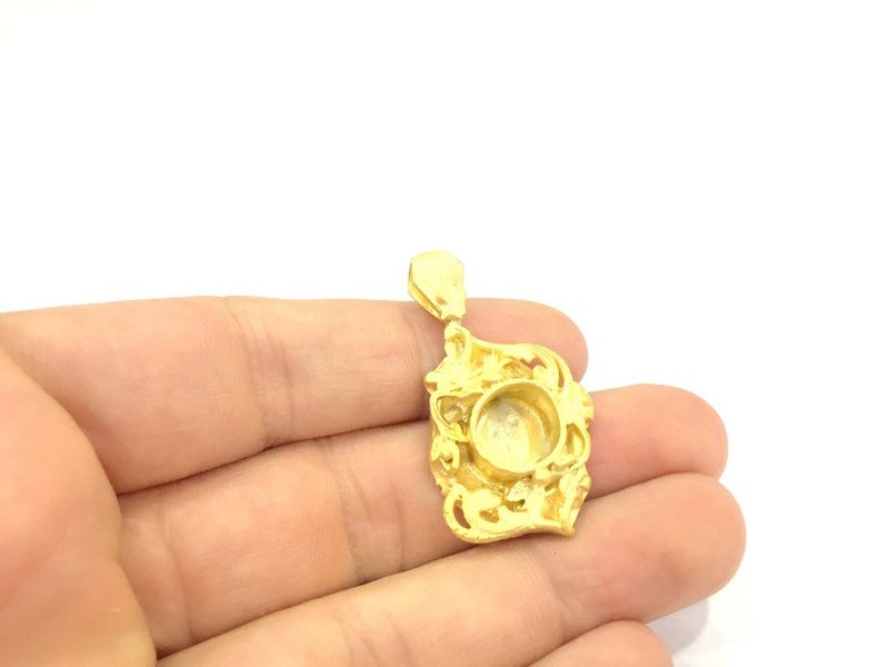 Gold Plated Brass Mountings ,  Blanks   (10 mm blank) G10051