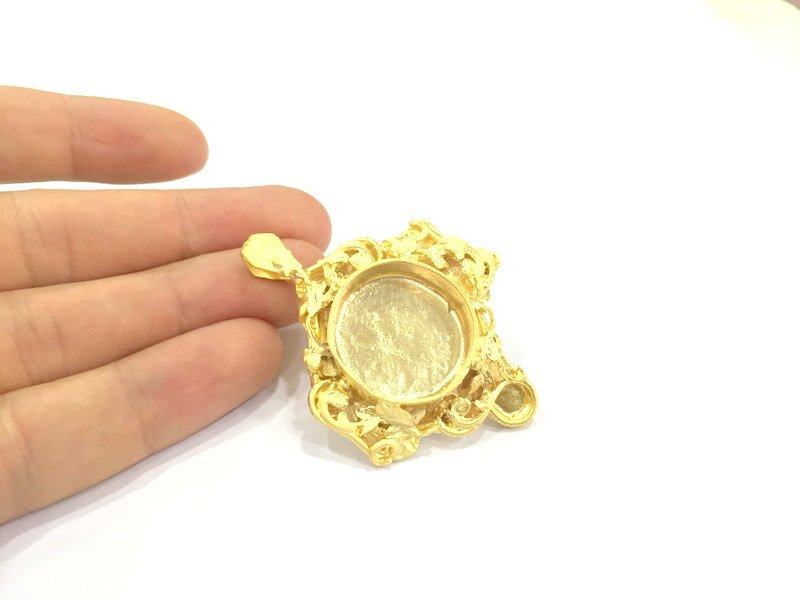 Pendant Blank Bezel Settings Base Blank Mountings Necklace Blank Cabochon Base  Gold Plated Brass   (25 mm blank) G10046