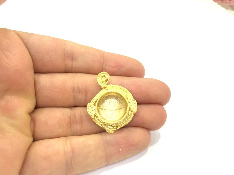 Pendant Blank Bezel Settings Base Blank Mountings Necklace Blank Cabochon Base Gold Plated Brass  (20 mm blank) G10040
