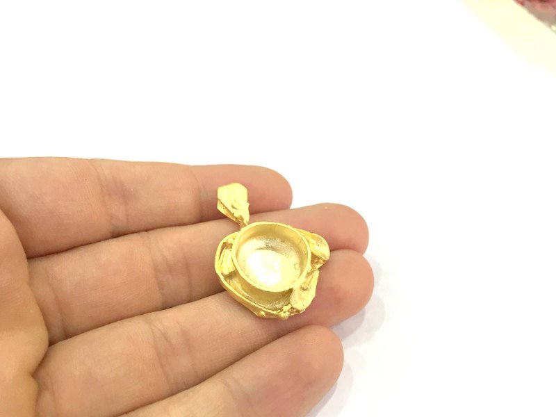 Gold Plated Brass Mountings ,  Blanks   (16 mm blank) G10041