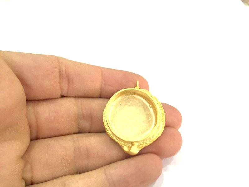 Gold Pendant Blank Base Setting Necklace Blank Mountings Gold Plated Brass   (25 mm blank) G5047