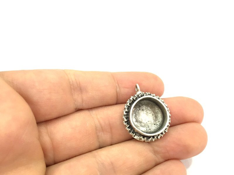 Silver Pendant Blank Base Setting Necklace Blank Mountings Antique Silver Plated Brass  (16 mm blank) G4985