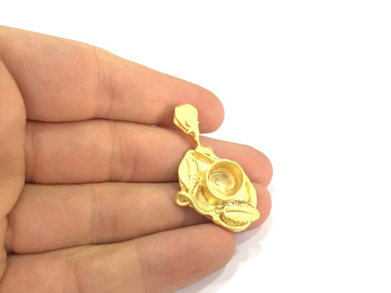 Gold Plated Brass Mountings ,  Blanks   (10 mm blank) G5052