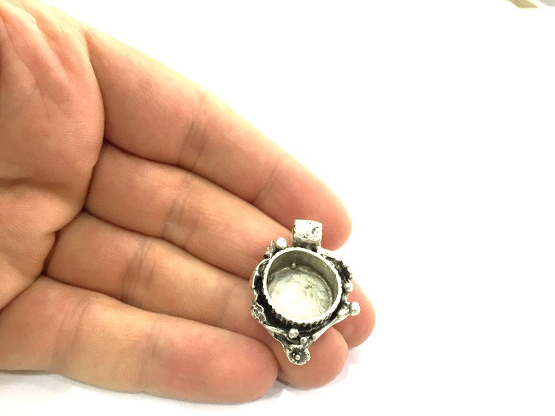 Silver Pendant Blank Antique Silver Plated Brass  Mountings , Blanks ( 15 mm blank) G5061