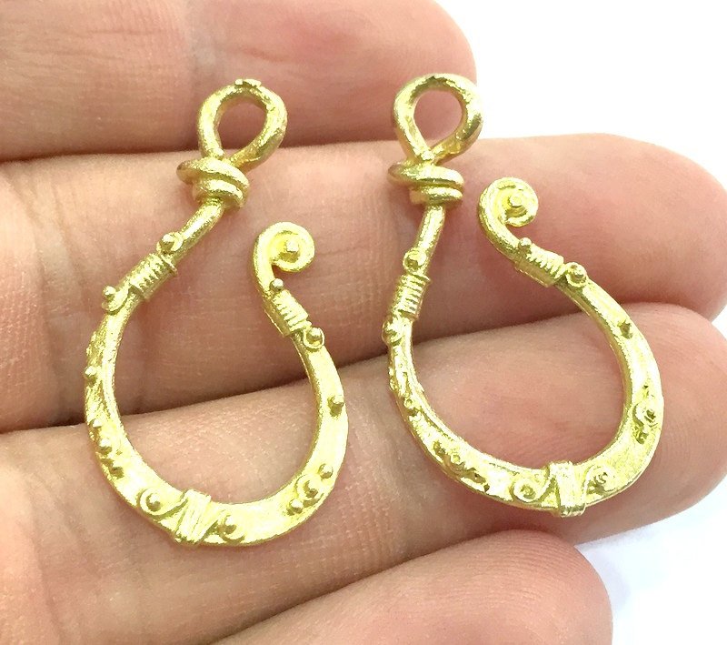 2 Raw Brass Hook Clasp 35x18mm G5116