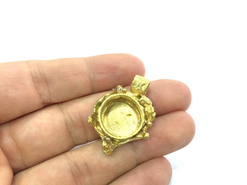 Raw Brass Pendant Mountings (16mm blank)   Cabochon Blanks  G5125