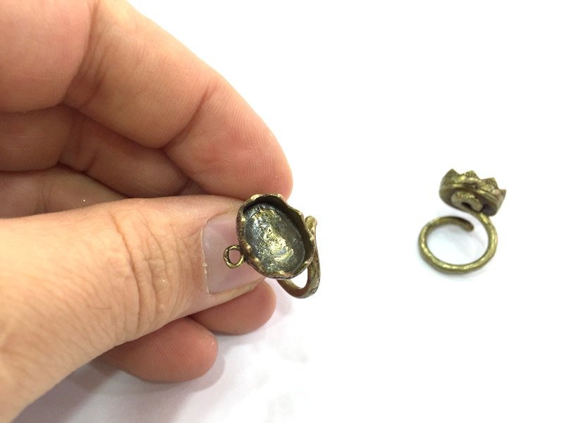 Adjustable Ring Blank, (14x10mm blank ) Antique Bronze Plated Brass G5147