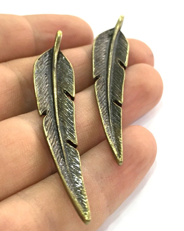 2 Feather Pendant Antique Bronze Pendant (69x13 mm.)  G5169