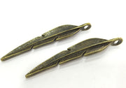 2 Feather Pendant Antique Bronze Pendant (69x13 mm.)  G5169
