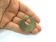 2 Pcs (43 mm.) Antique Bronze  Metal Large Pendant   G5167