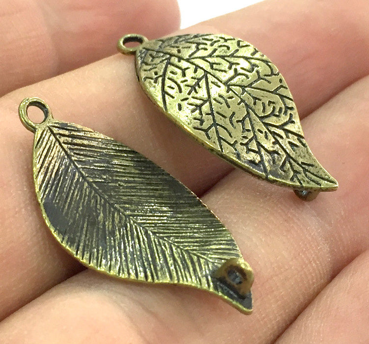 4 pcs (30x15 mm.)  Antique Bronze  Metal Leaf Pendant   G5170