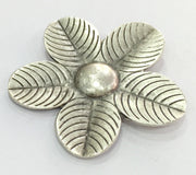 Flower Pendant Antique Silver Plated Metal 50mm   G5179