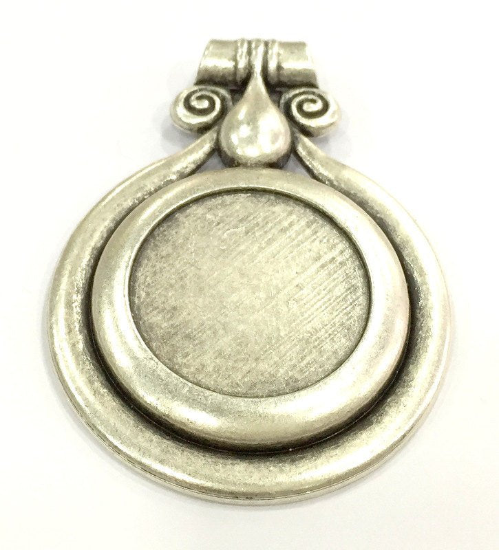 Antique Silver Plated Blank , Mountings  (30mm Blank)  G5192