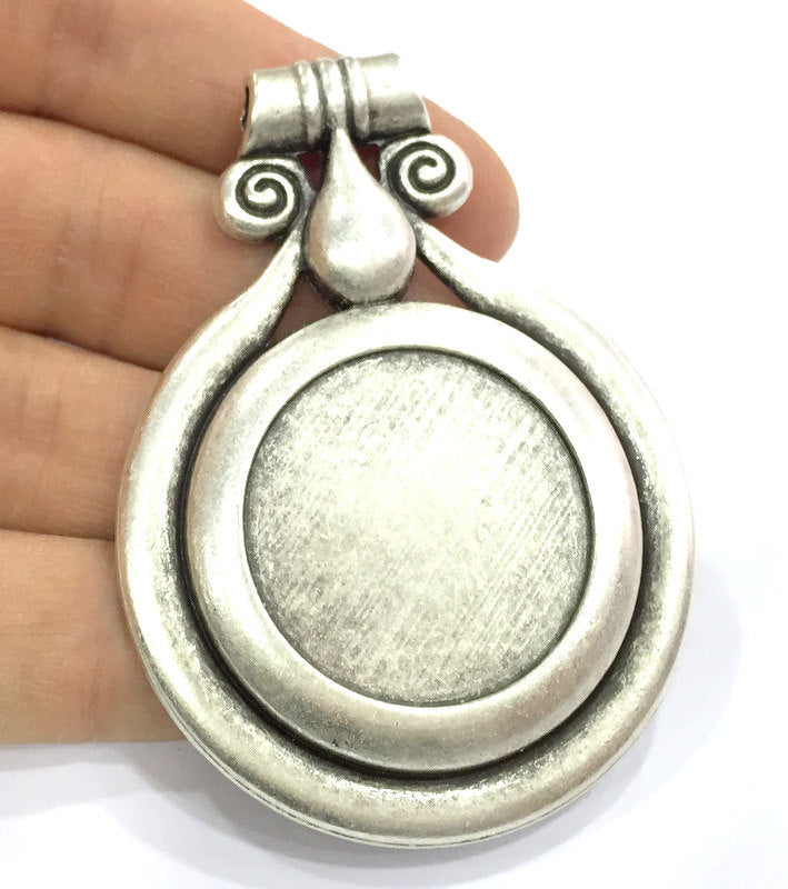 Antique Silver Plated Blank , Mountings  (30mm Blank)  G5192