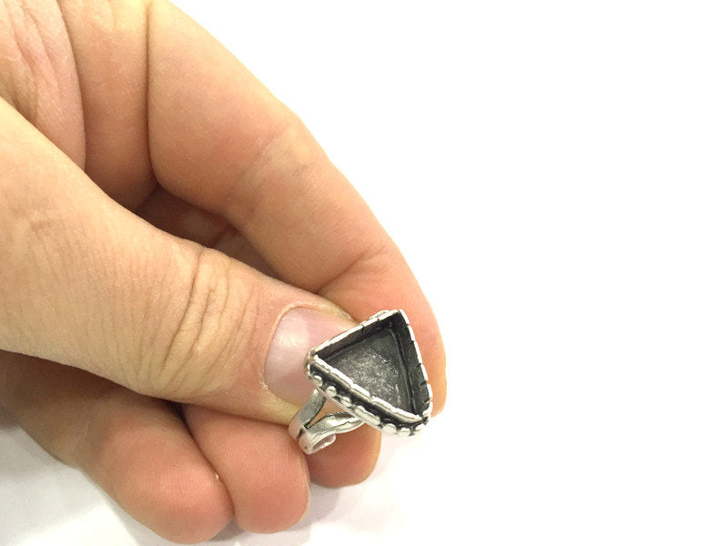 Adjustable Ring Blank, (15x15x15 mm triangle blank ) Antique Silver Plated Brass G5229