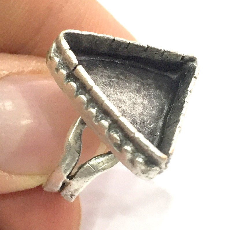Silver Ring Blank Ring Settings Bezel Base Cabochon Mountings Adjustable (20x20x20 mm triangle blank ) Antique Silver Plated Brass G5237