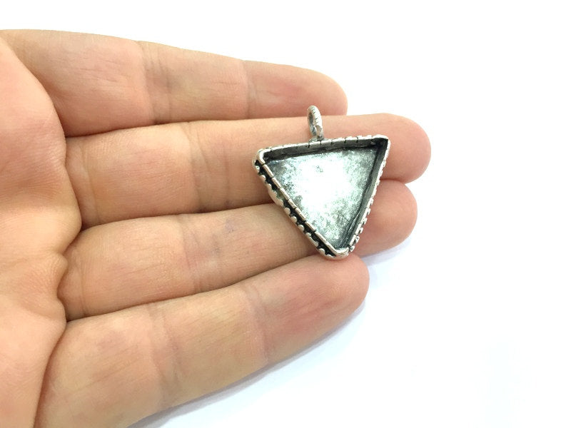 Antique Silver Plated Brass  Mountings , Blanks (25x25x25 mm  Triangle blank) G5265