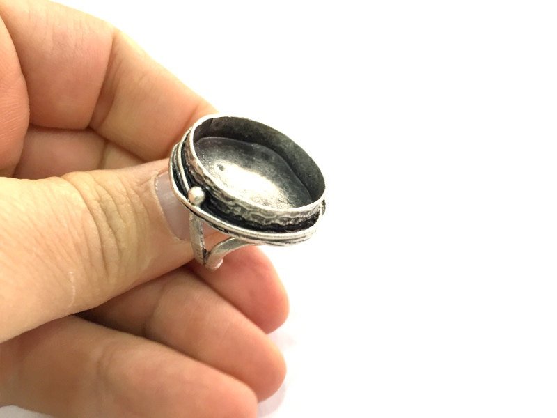 Adjustable Ring Blank, (25 mm blank ) Antique Silver Plated Brass G8693